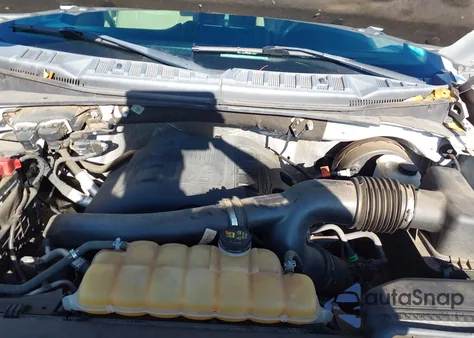 2016 Ford F-150 Lariat из США, поврежденный, VIN 1FTEW1CG5GFB92963